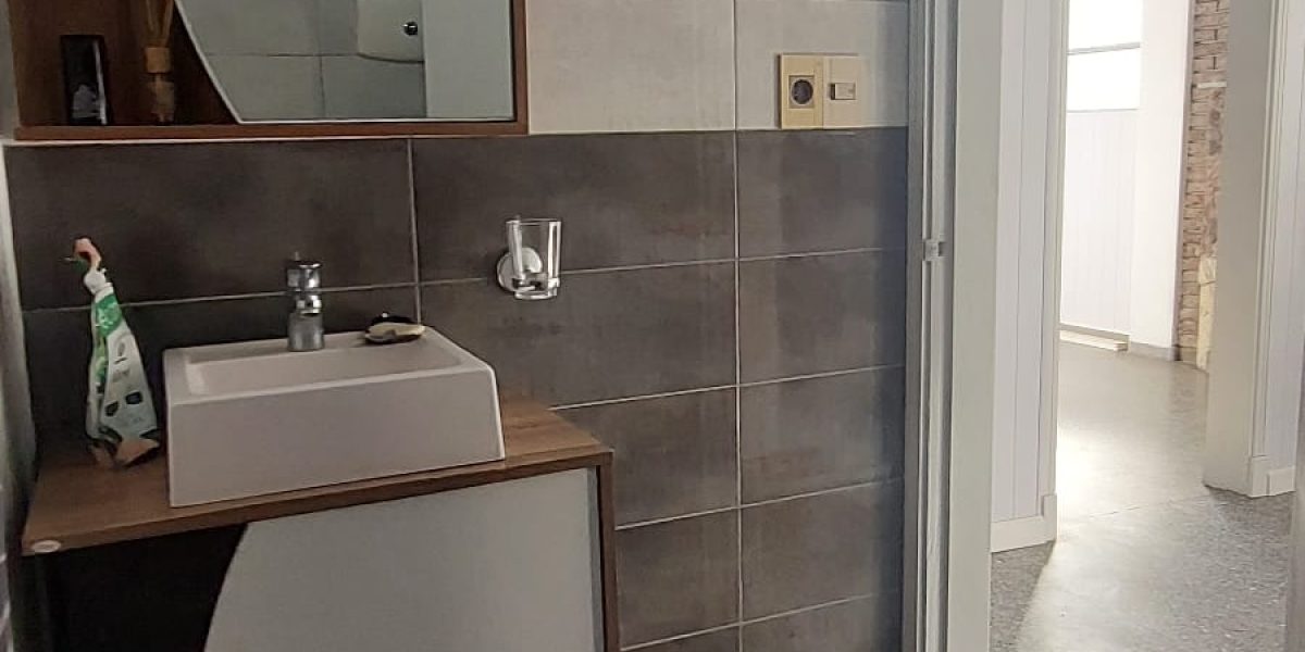 0f859ea3-45e9-4d11-bc6e-eb58e4fffb0a