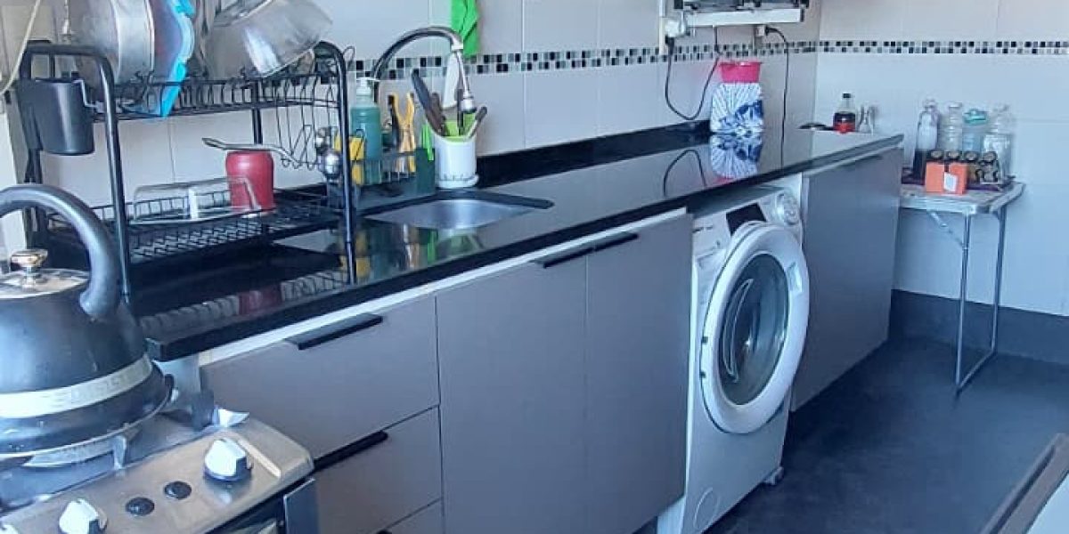 a039f162-b8e5-4ca9-b4e3-8d8da5e879c9